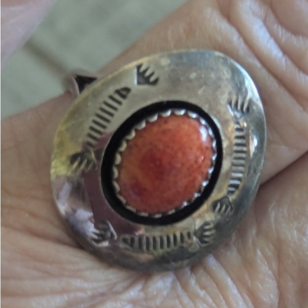 Vintage Native American Navajo Coral Ring